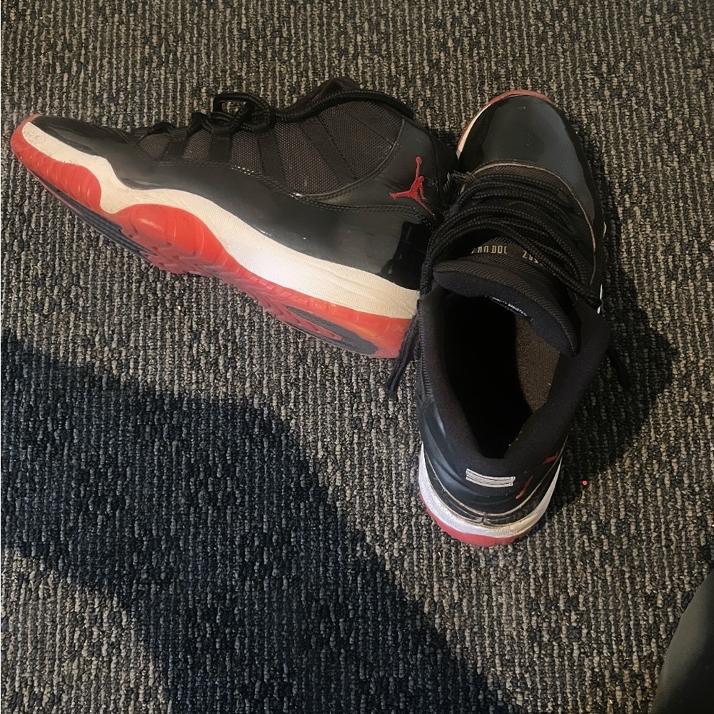 Jordan Athletic Shoes Black and Red
